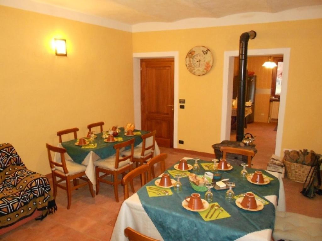 Il Grappolo In Langa Villa Monastero Bormida Kültér fotó